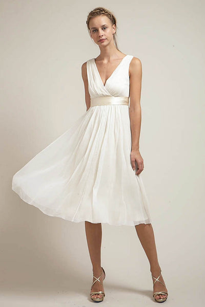 DU6574 Effortless Short V-Neck Wedding Dress