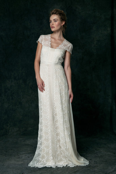 LD6015 A Perfect Alternative Wedding Dress – Saja Wedding LD6015 A Perfect Alternative Wedding Dress – Saja Wedding