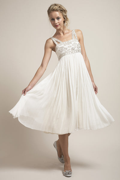 OY6901 A Perfect Elopement or Wedding Reception Dress